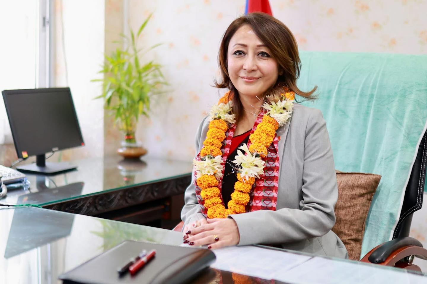 मन्त्री श्रेष्ठद्वारा निर्वाचनमा सक्रिय सहभागिताका लागि आह्वान