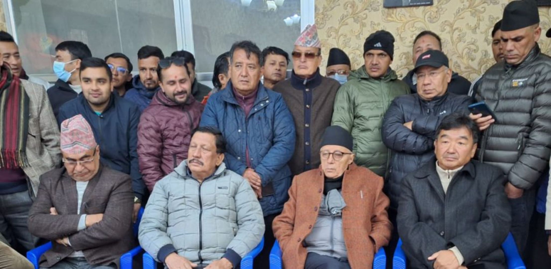 शेखर कोइरालाको प्रस्ताव : माघ ६ पछि विशेष महाधिवेशन, प्रतिनिधिसभामा गठबन्धन नगरौं