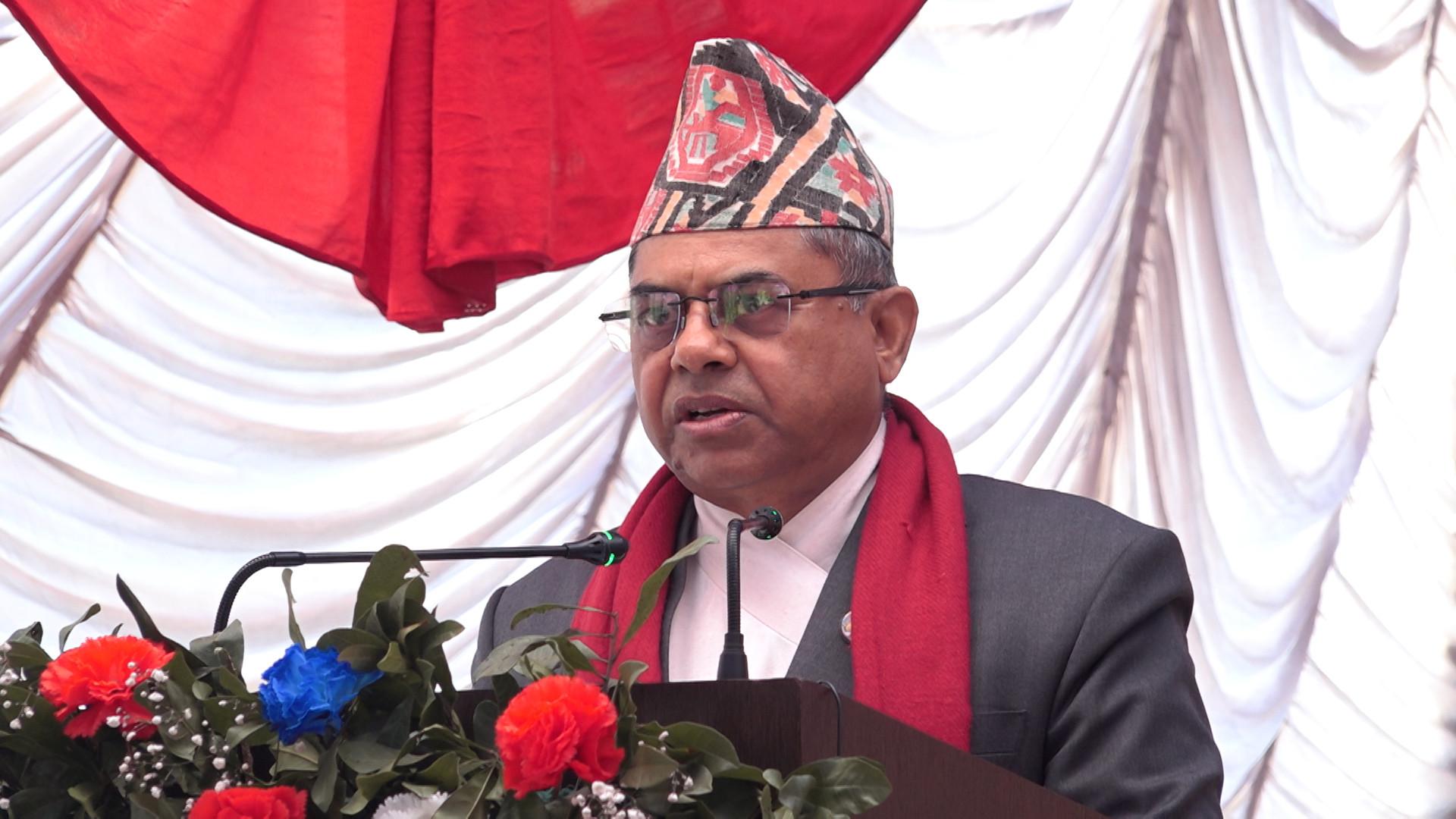 आयल निगम प्रतिस्पर्धी बन्नुपर्नेमा मन्त्री सिन्हाको जोड