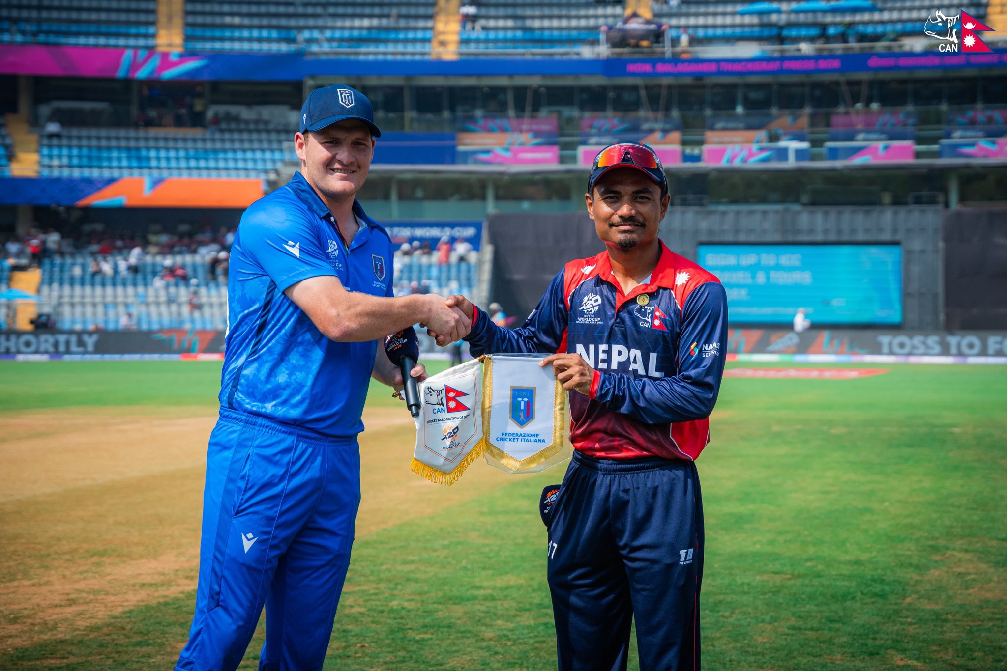 पावर प्ले मा इटालीले ६८ बनायो रन