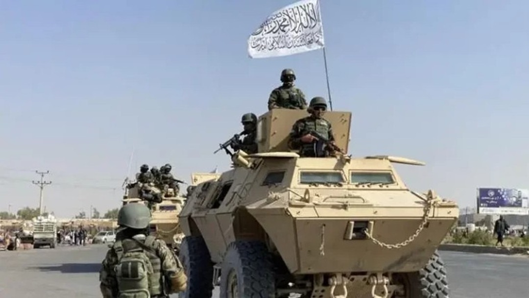 अफगानिस्तानमा पाकिस्तानकाे हवाई आक्रमण, उपयुक्त समयमा जवाफ दिने अफगानिस्तानकाे चेतावनी