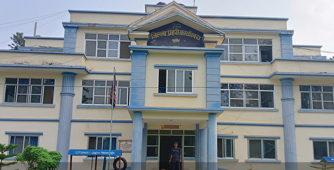 निर्वाचन बिथाेल्न सक्ने आशङ्‌कामा आठ जना पक्राउ