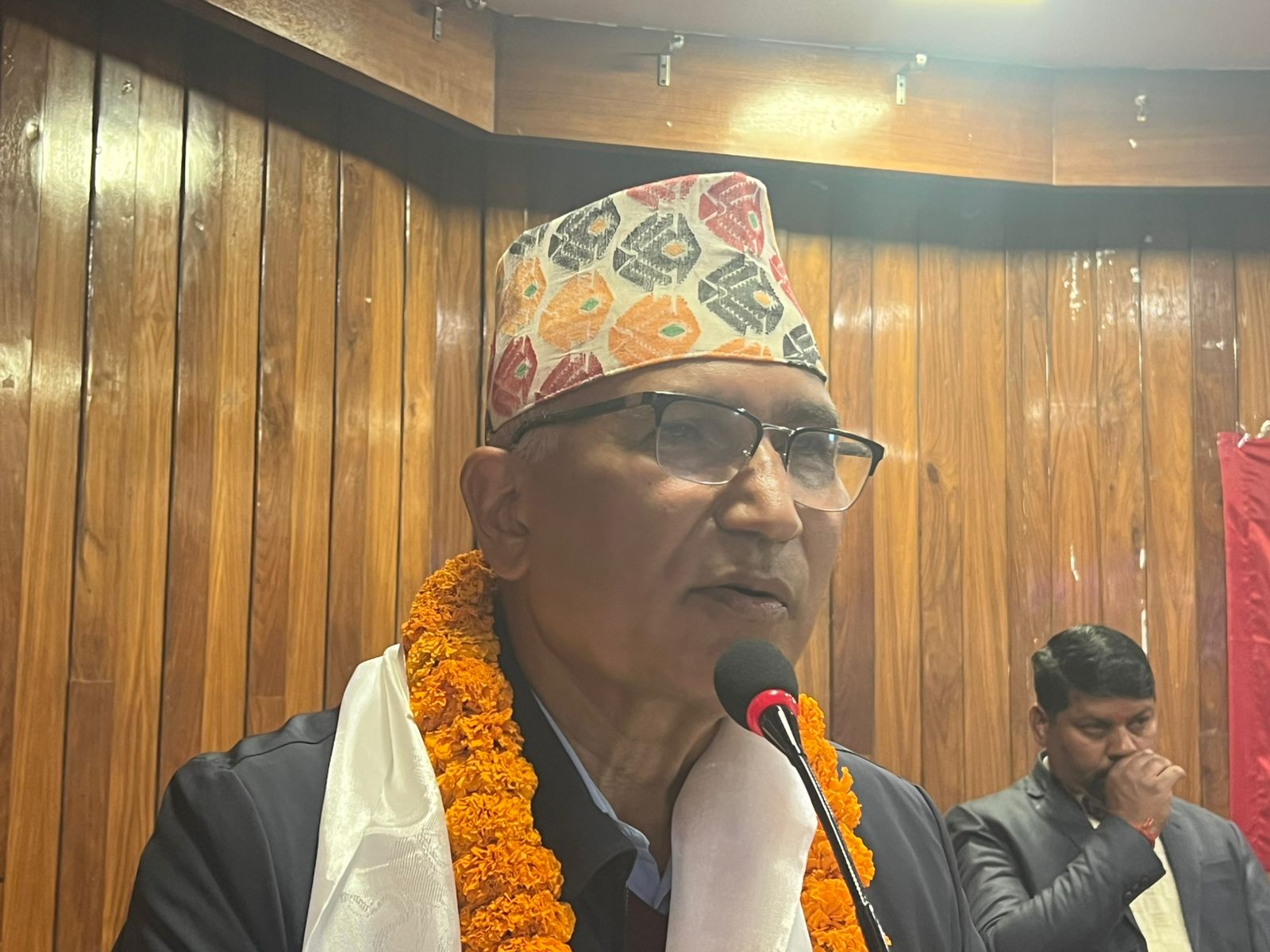 रुपन्देही २ का शालिन र अनुभवी उम्मेदार पौडेल, अरुको आलोचनाभन्दा आफ्नै अनुभव र योजना लिएर मैदानमा