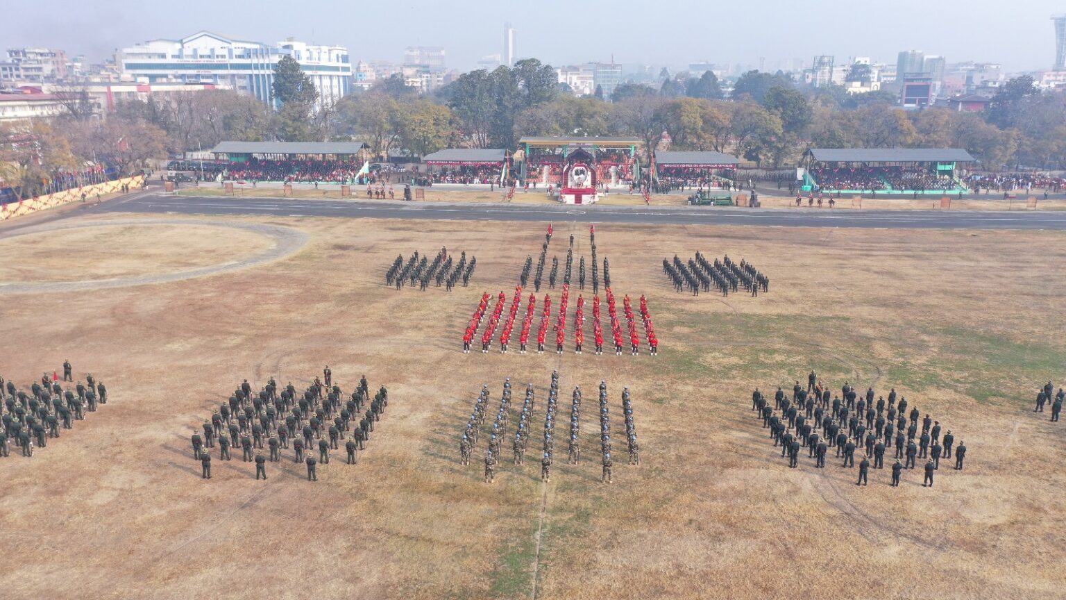 टुँडिखेलमा महाशिवरात्रि तथा सेना दिवसको पूर्वाभ्यास, प्रधानसेनापति सिग्देलले गरे निरीक्षण