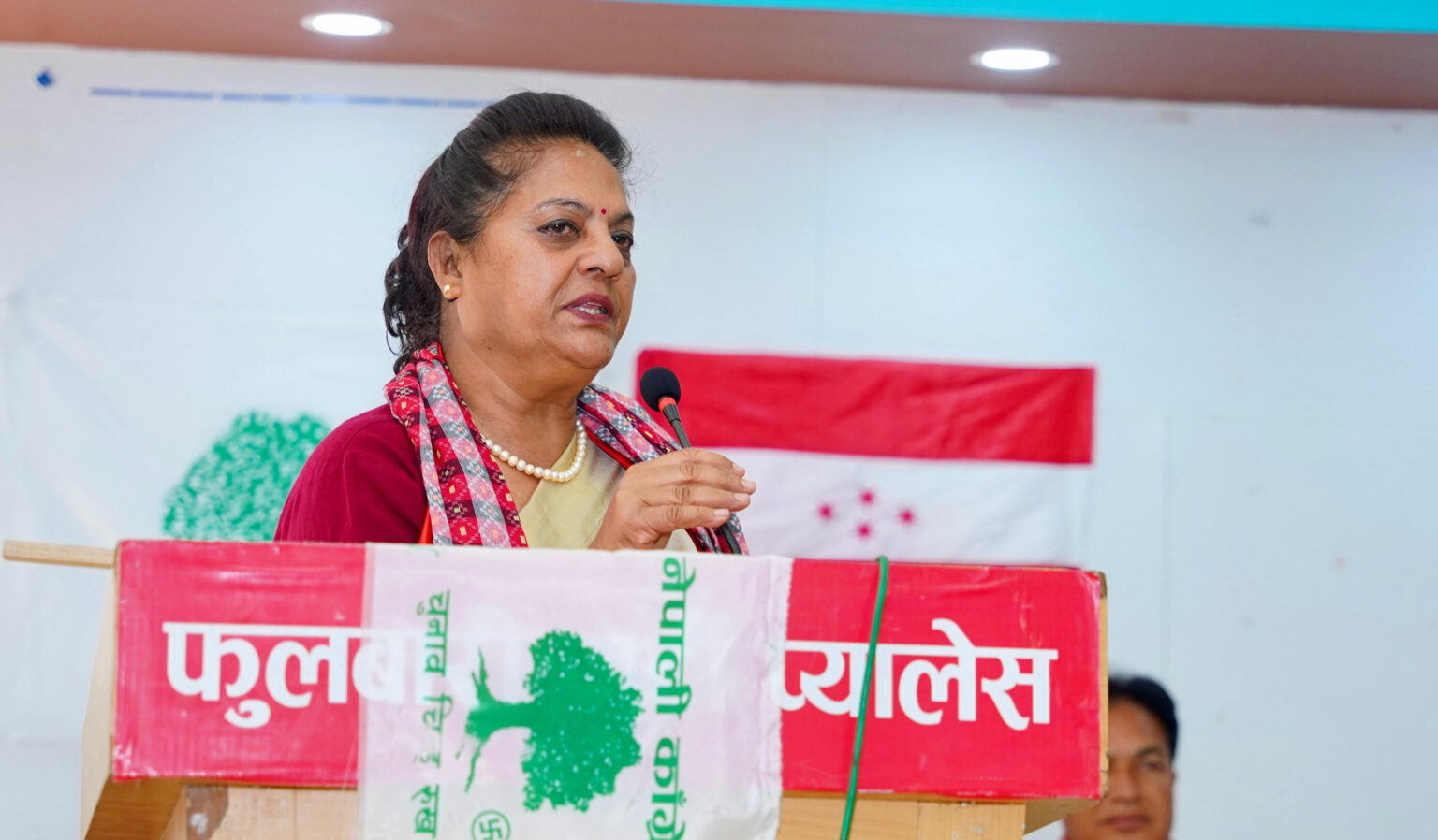 इमान्दार नेता र नेतृत्वलाई मतदान गरौँः पुष्पा भुसाल