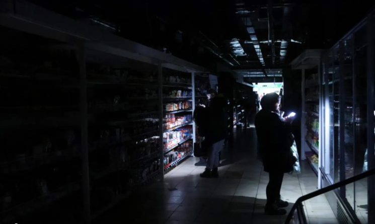 युक्रेनमा ठूलो विद्युतीय सङ्कट, उद्योगदेखि यातायातसम्म प्रभावित