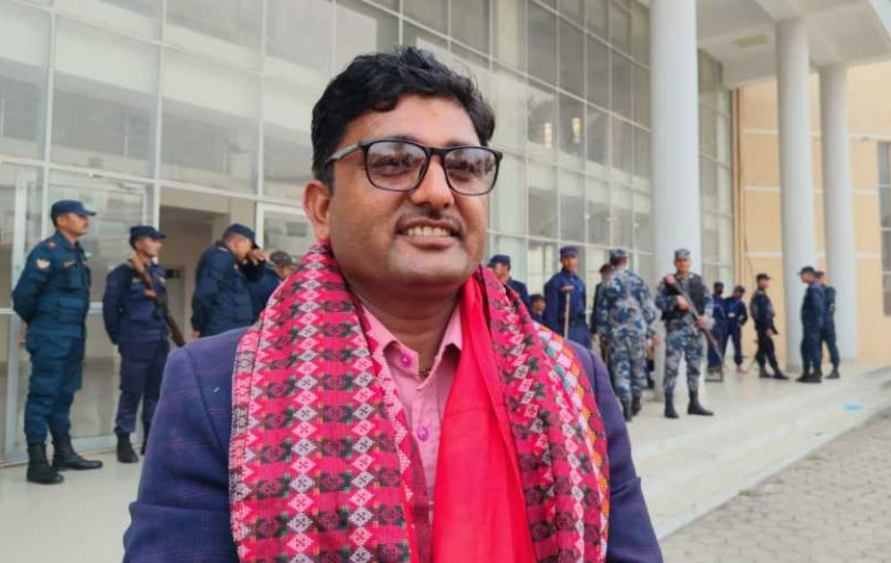 रास्वपाका रमेश सापकोटा सुर्खेत-२ बाट फराकिलो मतान्तरसहित निर्वाचित