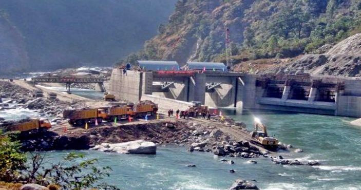 किमाथाङ्का अरुण जलविद्युत् आयोजनाबाट प्रभावितलाई  १८ करोड मुआब्जा वितरण