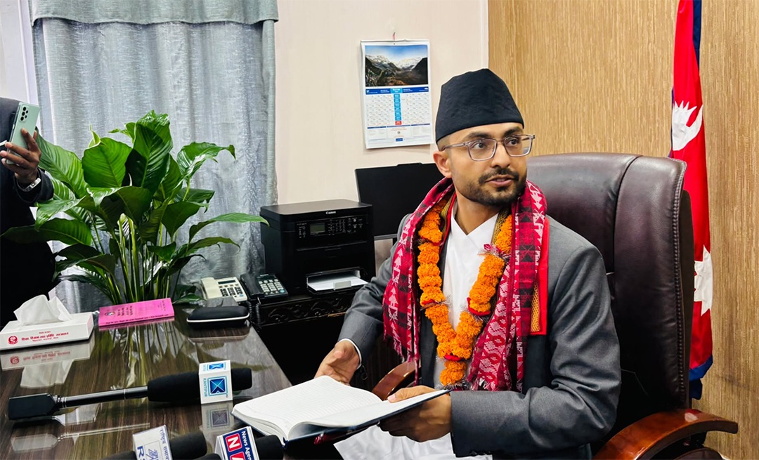 शिक्षामन्त्री सस्मित पोखरेलको बाचा– पार्टीको सय बाचा पूरा गर्छौँ (भिडियो)