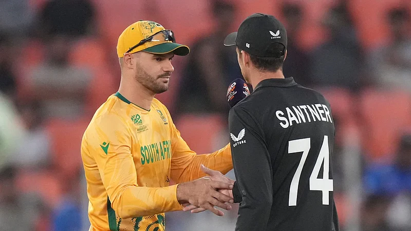 विश्वकप सेमिफाइनल: अपराजित अफ्रिकासँग भिड्दै न्युजिल्याण्ड