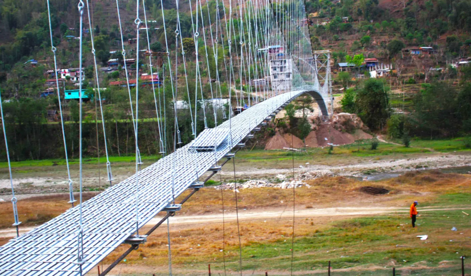 छल्दीटारी र पालुखा जोड्ने झोलुङ्गे पुल निर्धारित समयभन्दा पाँच महिनाअगावै निर्माण सम्पन्न