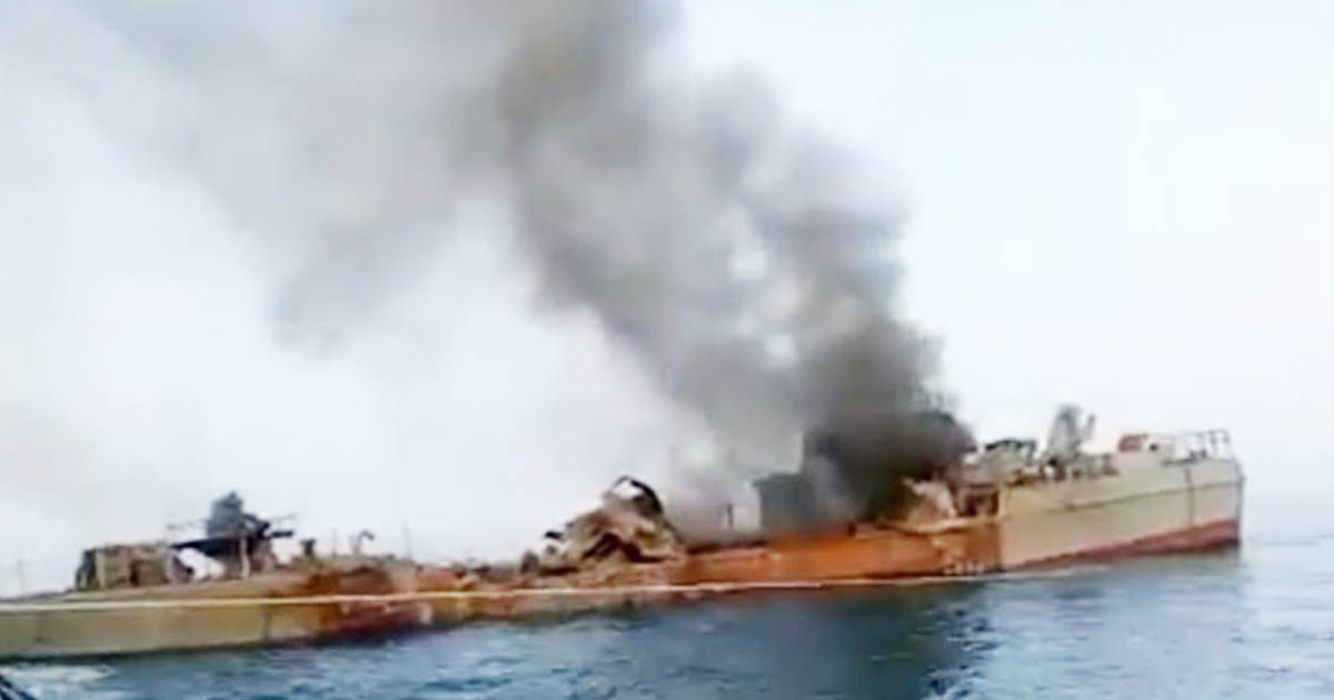 श्रीलङ्काको समुद्री तट नजिक इरानी युद्धपोत डुब्यो, झण्डै १५० जना बेपत्ता