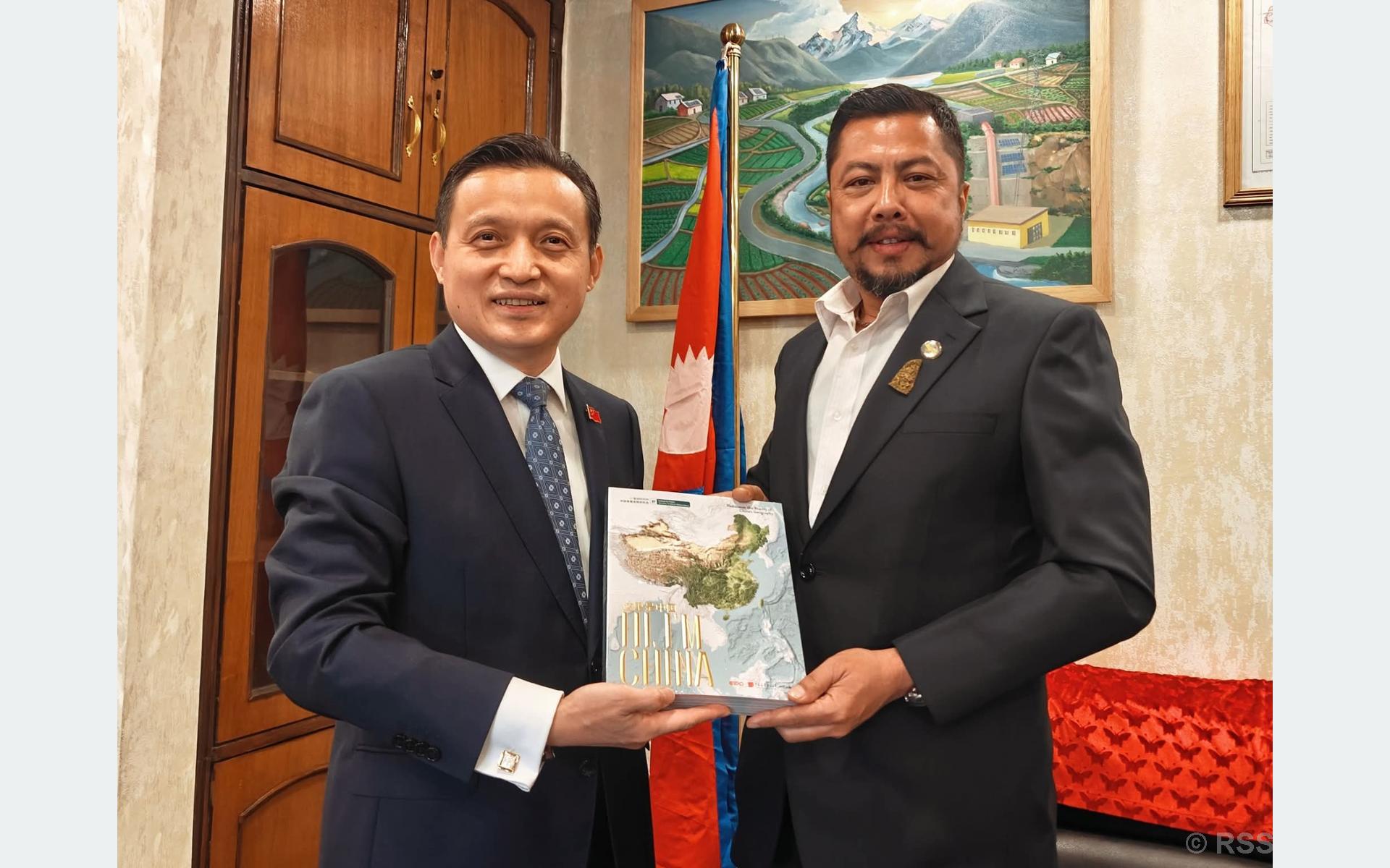 चीन र भारतका राजदूतसँग ऊर्जा सहकार्यबारे छलफल