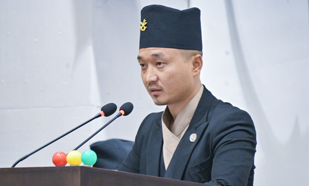 गृहमन्त्री गुरुङको ‘पिर्के सलामी’ नलिने निर्णय