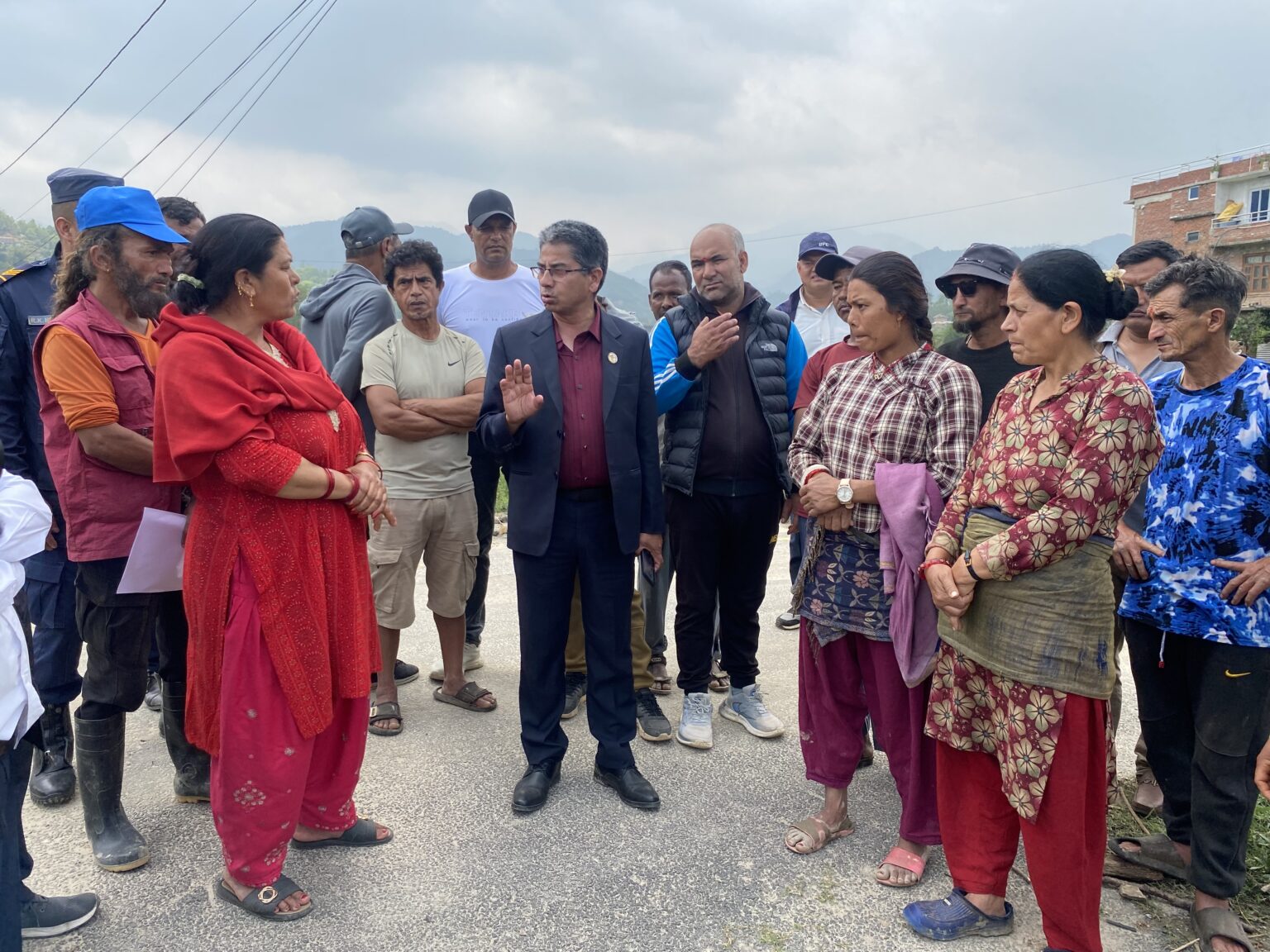 असिना–पानीले क्षतिग्रस्त बालीको अनुगमन