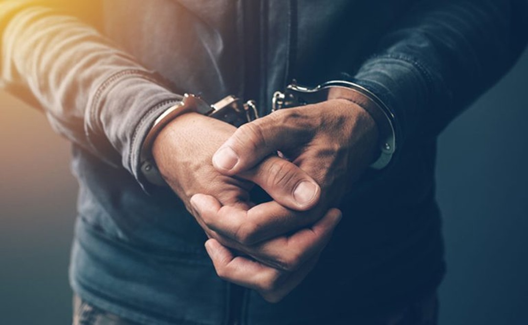 कीर्ते गर्ने तीन पक्राउ