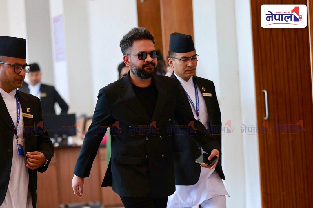 सभामुख पदको निर्वाचनमा प्रधानमन्त्री बालेनसहित मन्त्रीहरू (फोटो फिचर)