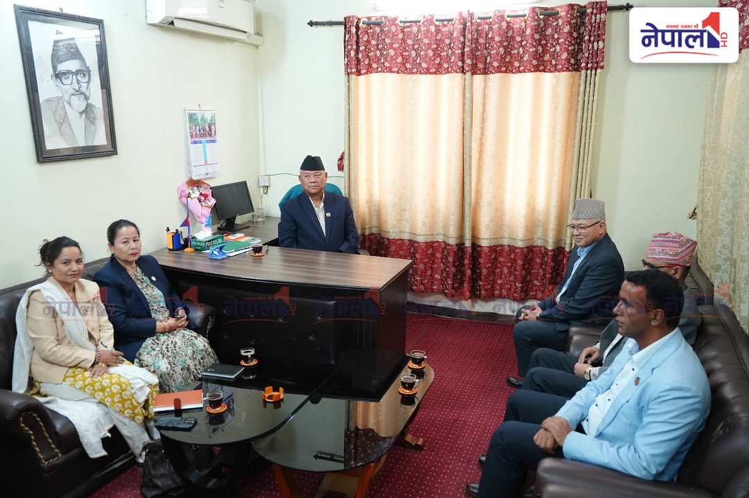 विपक्षी दलहरूको बैठक तीनवटा निर्णय गर्दै सिंहदरबारमा सम्पन्न(तस्बिरहरु)