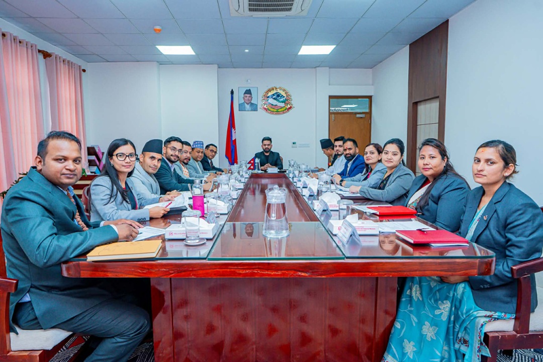 प्रधानमन्त्रीले बोलाए मन्त्रिपरिषद्को आकस्मिक बैठक