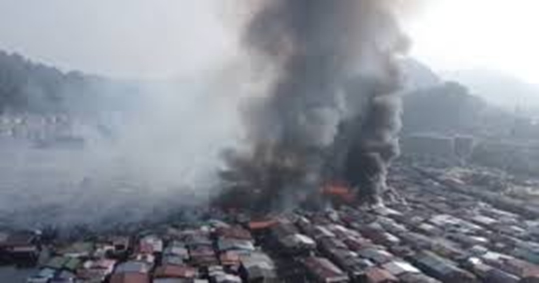 मलेसियामा भीषण आगलागी : एक हजार बढी घर खरानी