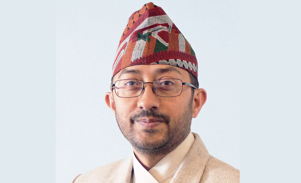 डेपुटी गभर्नर पण्डितको सम्पत्ति सार्वजनिक : ३ करोडको जग्गा, २० तोला सुन