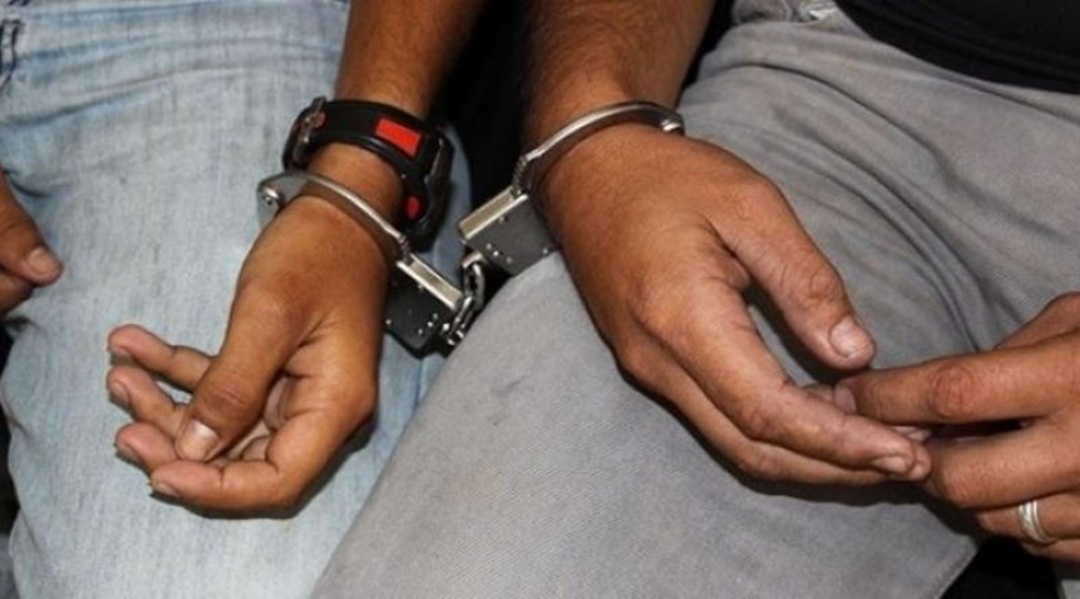 दुईजना पक्राउ