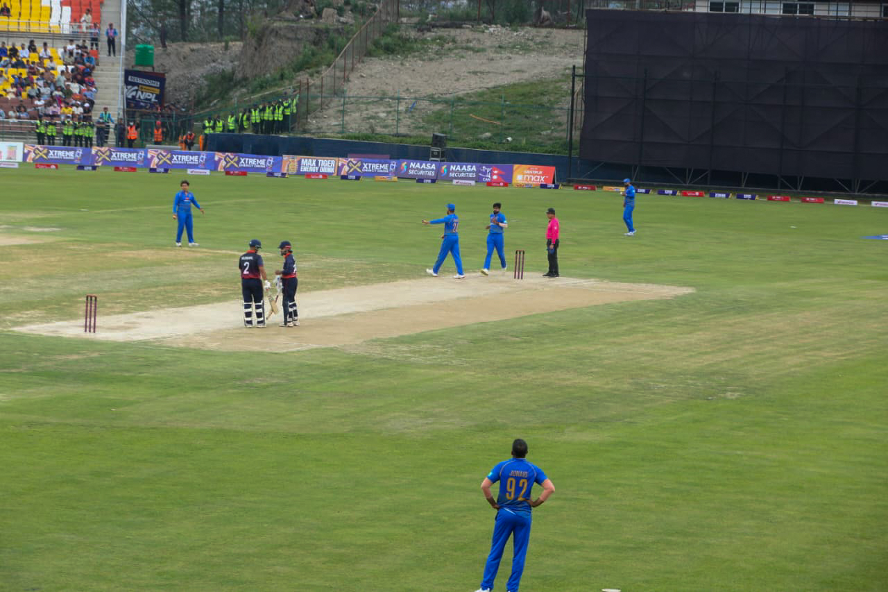 पानी परेपछि नेपाल र युएईबीच जारी टी–२० खेल बीचमै रोकियो
