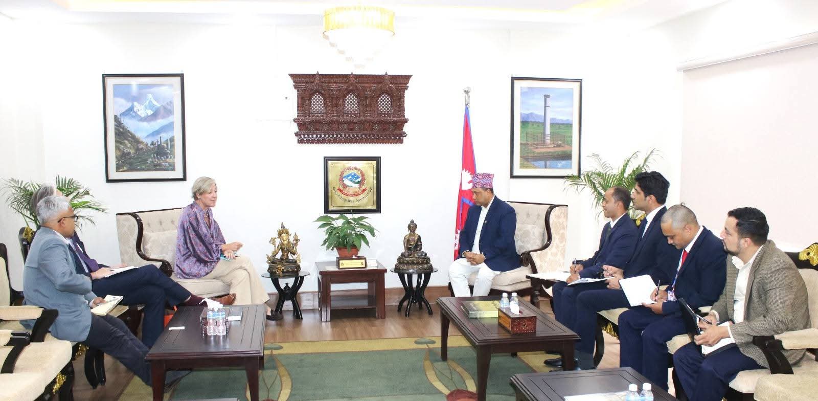 परराष्ट्रमन्त्री शिशिर खनाल र युरोपेली राजदूत भेरोनिक लोरेन्जाबिच भेटवार्ता