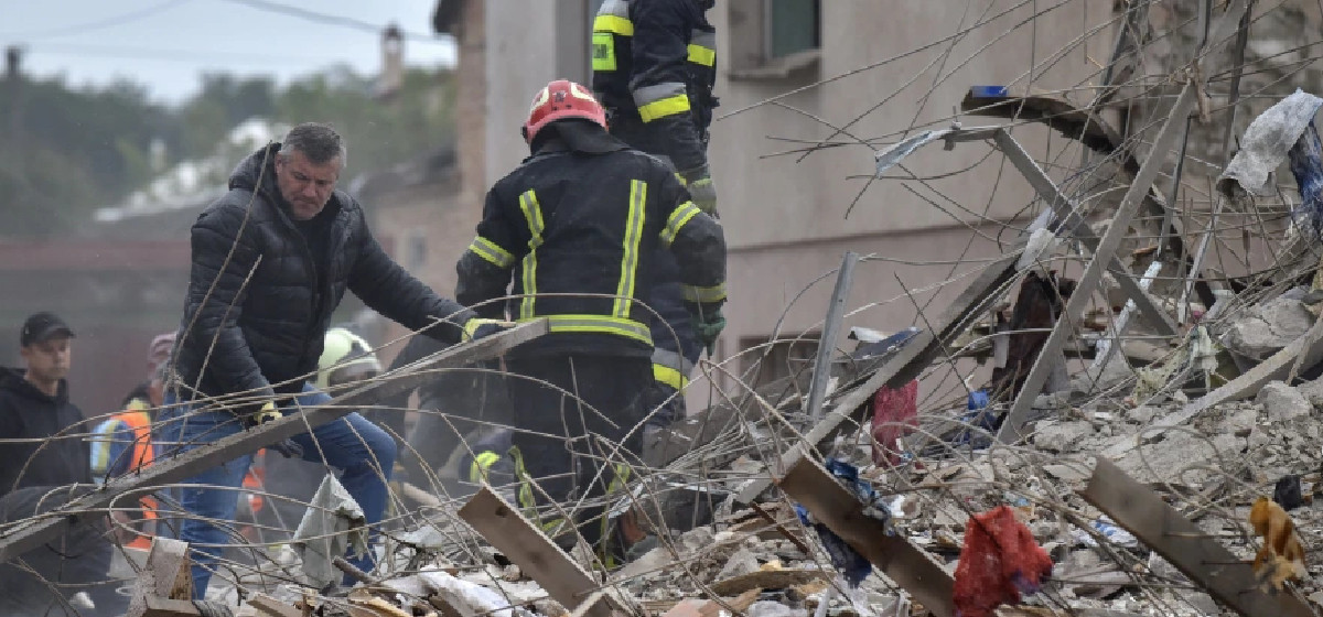 युक्रेनमा भएको रूसी आक्रमणमा पाँच जनाको मृत्यु, १९ घाइते