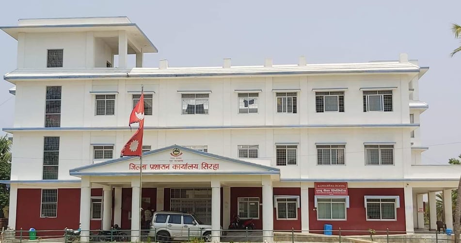 सिरहामा सार्वजनिक सवारीसाधनमा सिसीटिभी अनिवार्य गर्न निर्देशन