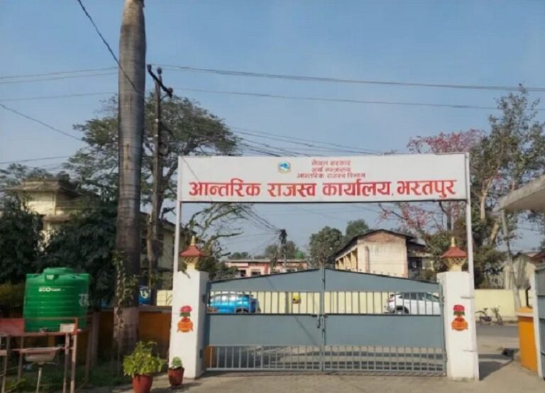 चितवनको छ पालिकाबाट कर दाता सेवा केन्द्र