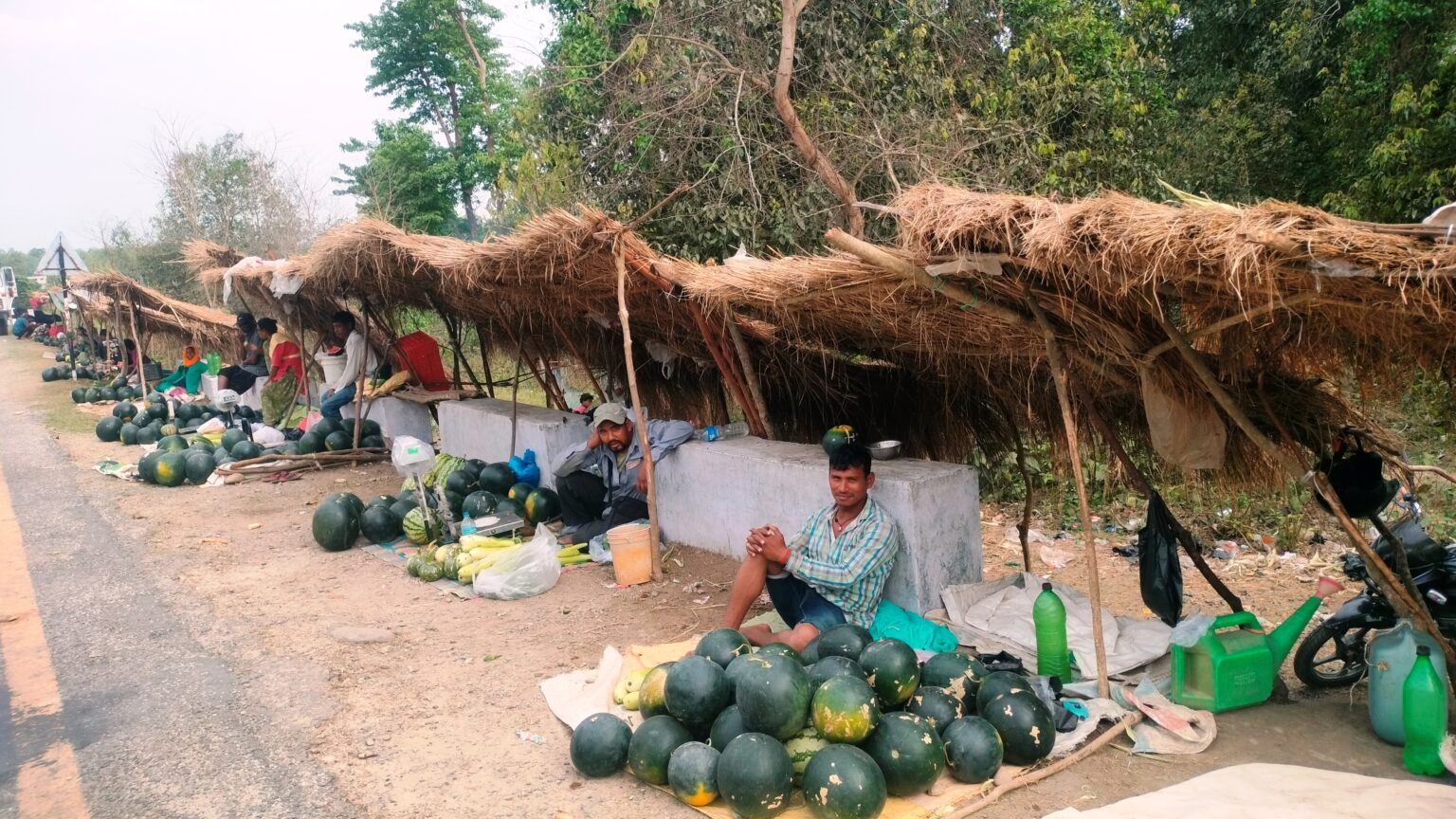 बगरमा पसिना, राजमार्गमा बजार, मुक्तकमैयाको फेरिएको दिनचर्य