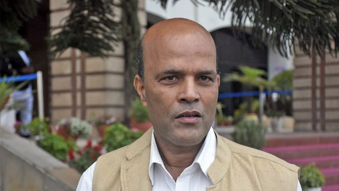 बालेन सरकारविरुद्ध रास्वपाभित्रैबाट अमरेशले खोले ‘फायर’