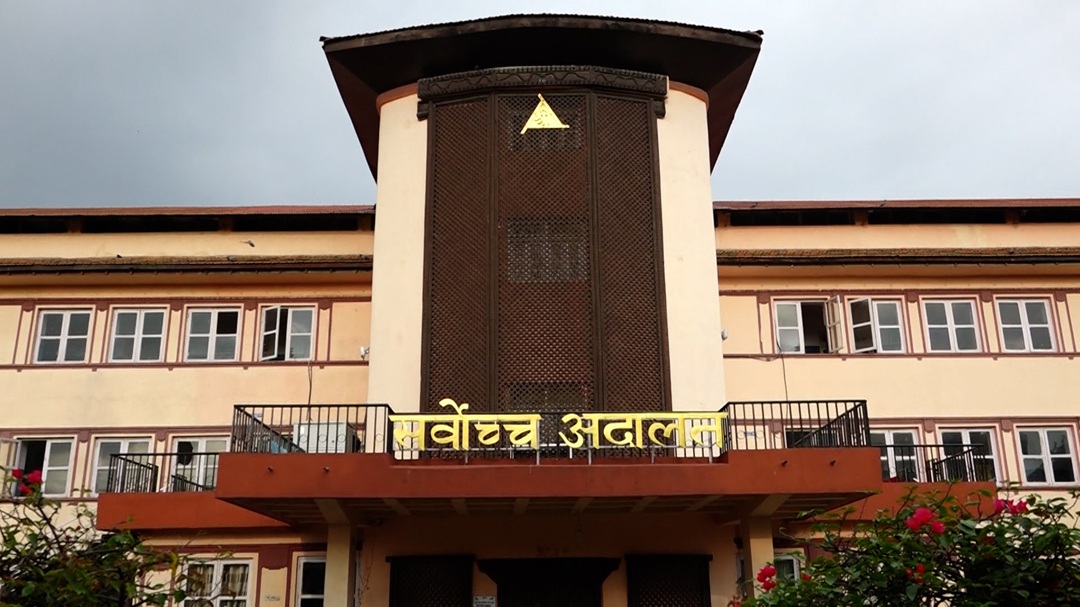 प्रधानन्यायाधीश सिफारिसविरुद्ध सर्वोच्चमा रिट दायर