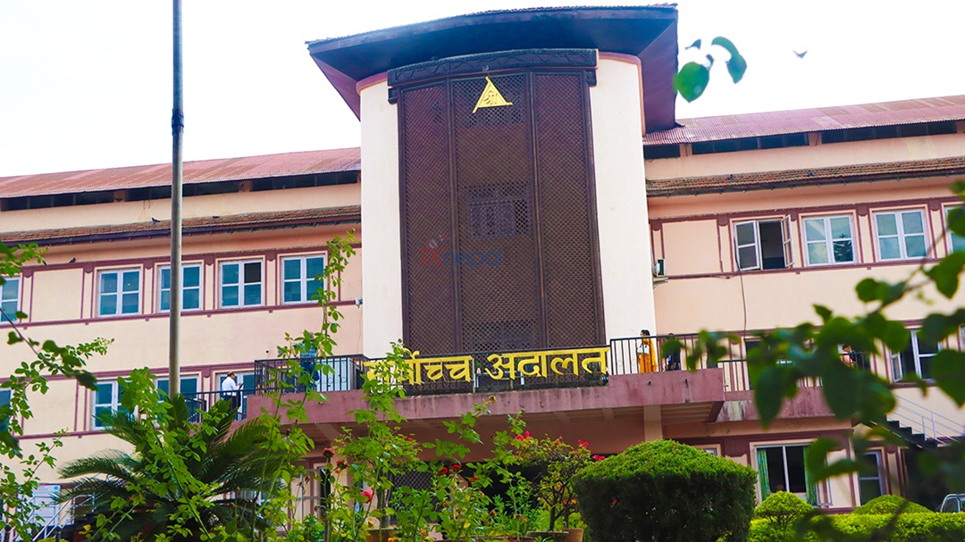 ऋण नतिर्ने र तिर्दिनँ भनेर धम्की दिनेलाई कारबाही गर्न सर्वोच्चको परमादेश