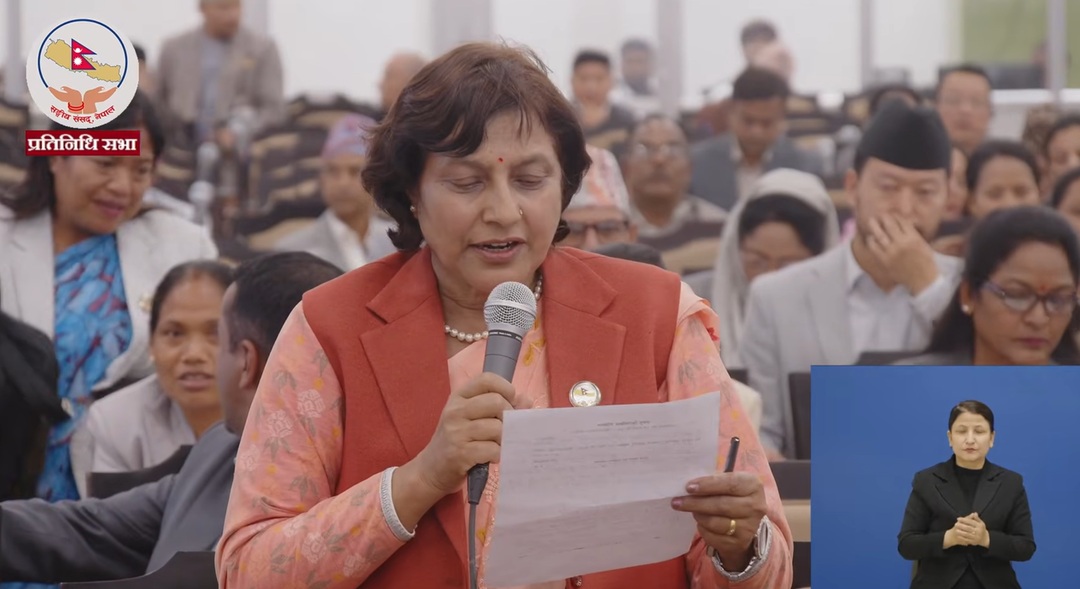 नेकपा सांसद बलावतीले भनिन् : ‘सरकारले न्यायालयलाई मुठ्ठीमा राखी कब्जा गर्न खोजेको हो?’