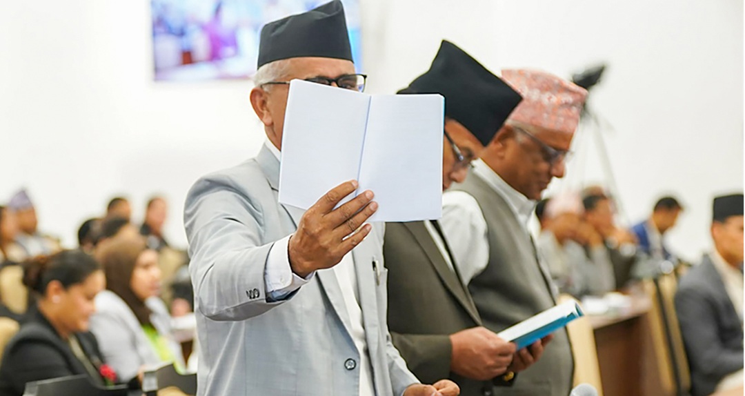 रास्वपाले नियामापत्ती गरेको ‘धारा २१९’ गुरु बरालको हातमा खाली