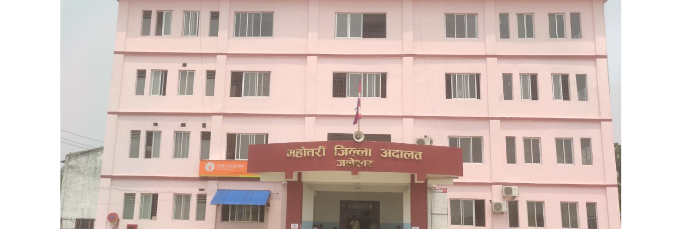 सुजिता ठाकुर काण्डका १३ आरोपीमध्ये १० जना आरोपीलाई सफाइ