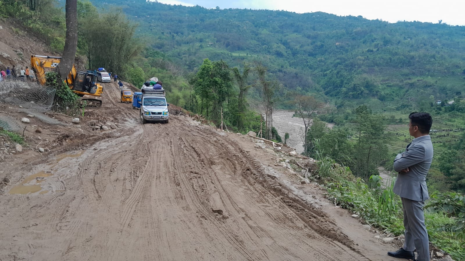 सांसद निस्कल राई नै जाममा परेपछि खुल्यो राजदुवाली खण्डको पीडा
