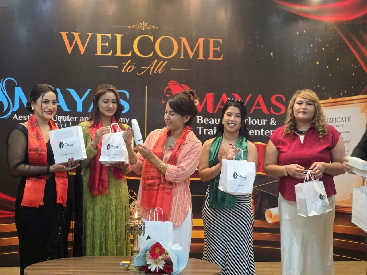 सौन्दर्य क्षेत्रका लागि मायाज् ब्युटि पार्लरको नयाँ कदम, ‘आभा’ पुस्तक र ब्युटी प्रोडक्ट सार्वजनिक