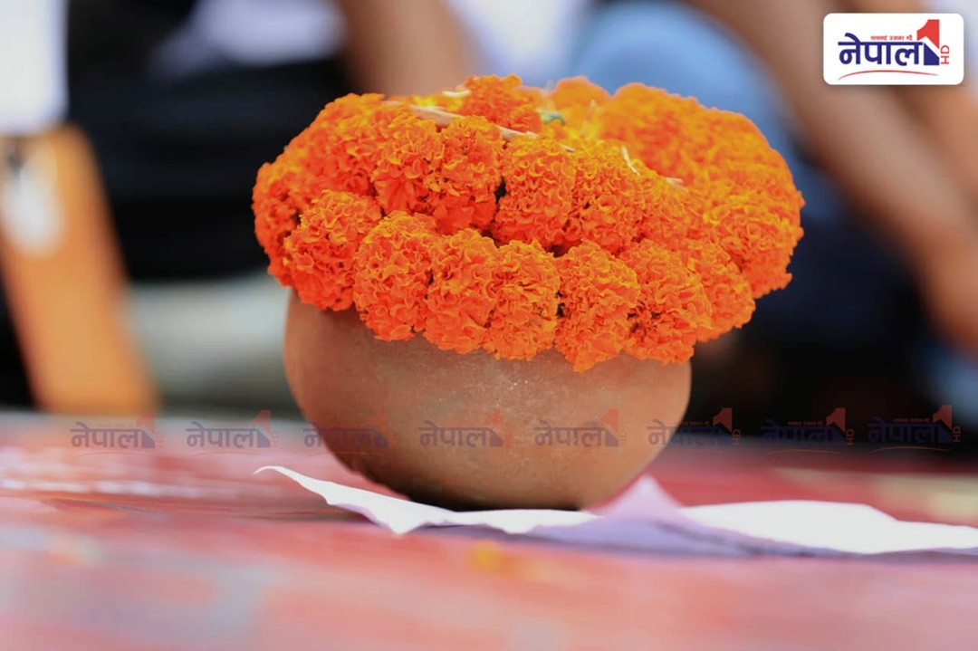 सुस्ताको माटो बोकेर पहिचानको लडाइमा सुस्ताबासी(तस्बिरहरु)
