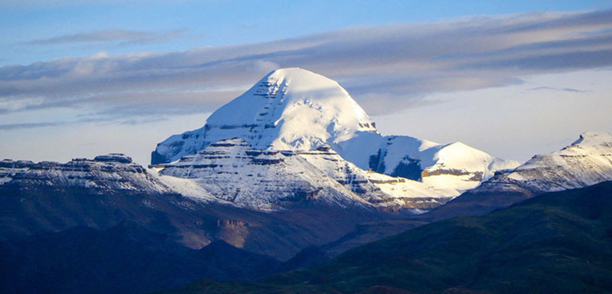 हुम्लामा कैलाश तीर्थयात्रीको भीड, सिमकोट विमानस्थलमा चहलपहल