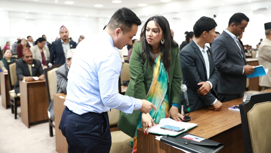 ज्यान मार्ने र बलात्कारको धम्की आएको खुश्बु ओलीको गुनासोपछि गृहमन्त्रीको कारबाही आश्वासन