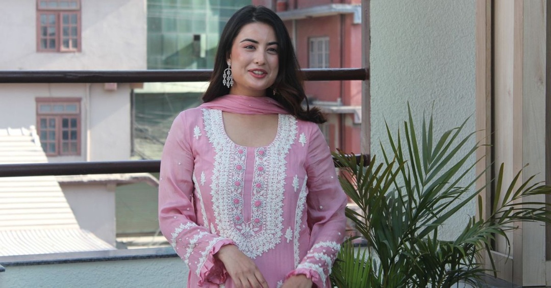 नीति शाह किन हुँदैछिन् अन्तर्वार्ताबाट टाढा ?