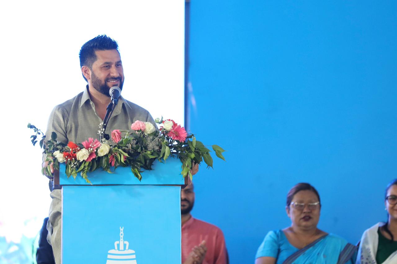 निर्धक्क हुनुहोला, देश रास्वपाको हातमा छ, सुरक्षित छ : रवि लामिछाने