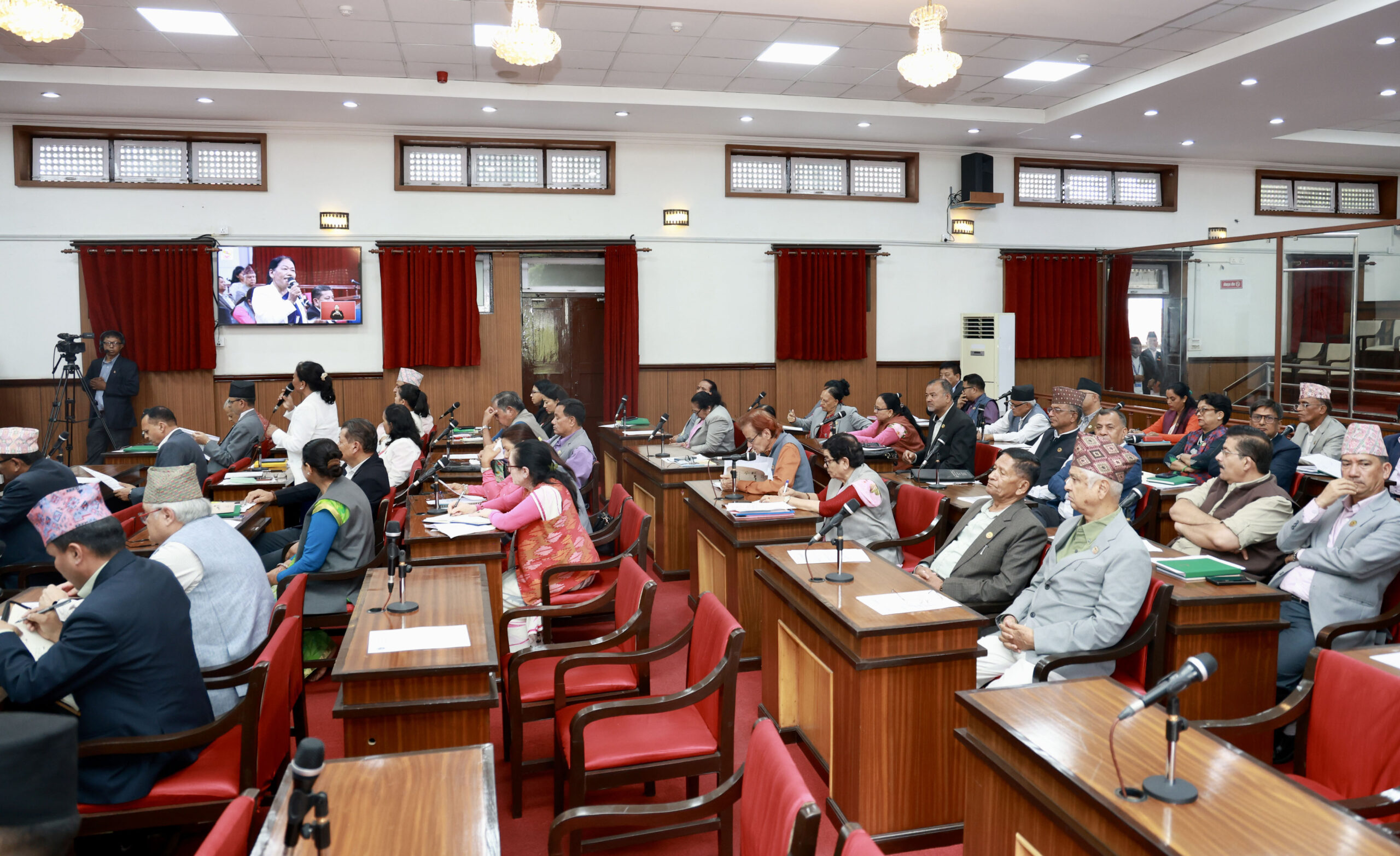 राष्ट्रियसभामा बजेटमाथि छलफल  :  बजेट कार्यान्वयन, ऋण व्यवस्थापन र कर नीतिमा प्रश्न