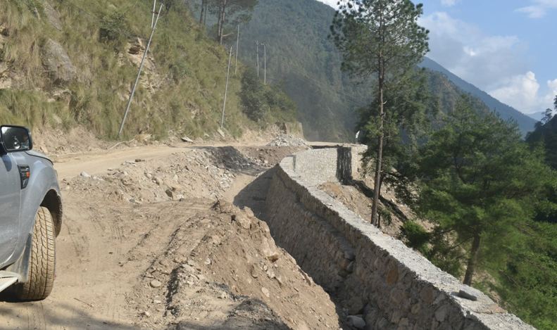 स्याफ्रुबेँसी-रसुवागढी खण्डमा स्तरोन्नति गरिँदै