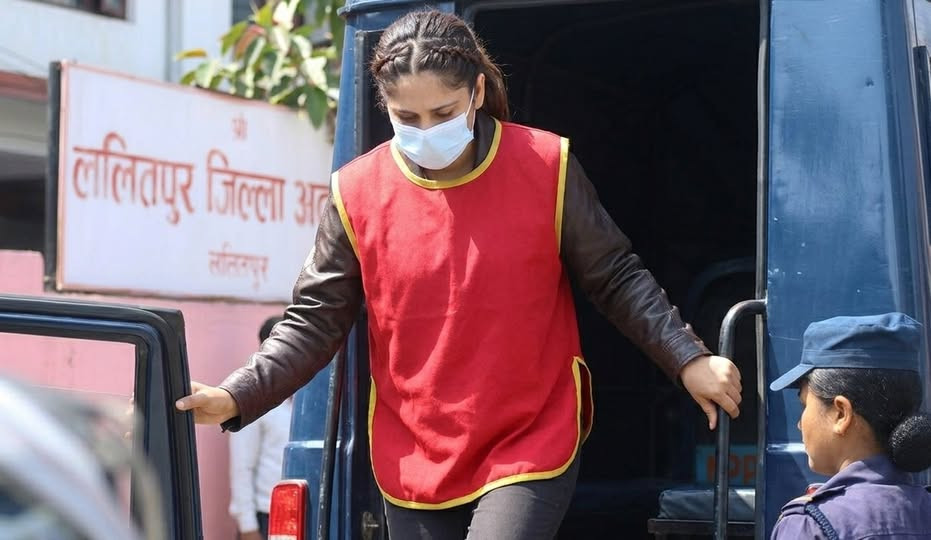 टिकटकर अधिकारीलाई पुर्पक्षका लागि थुनामा पठाउने आदेश