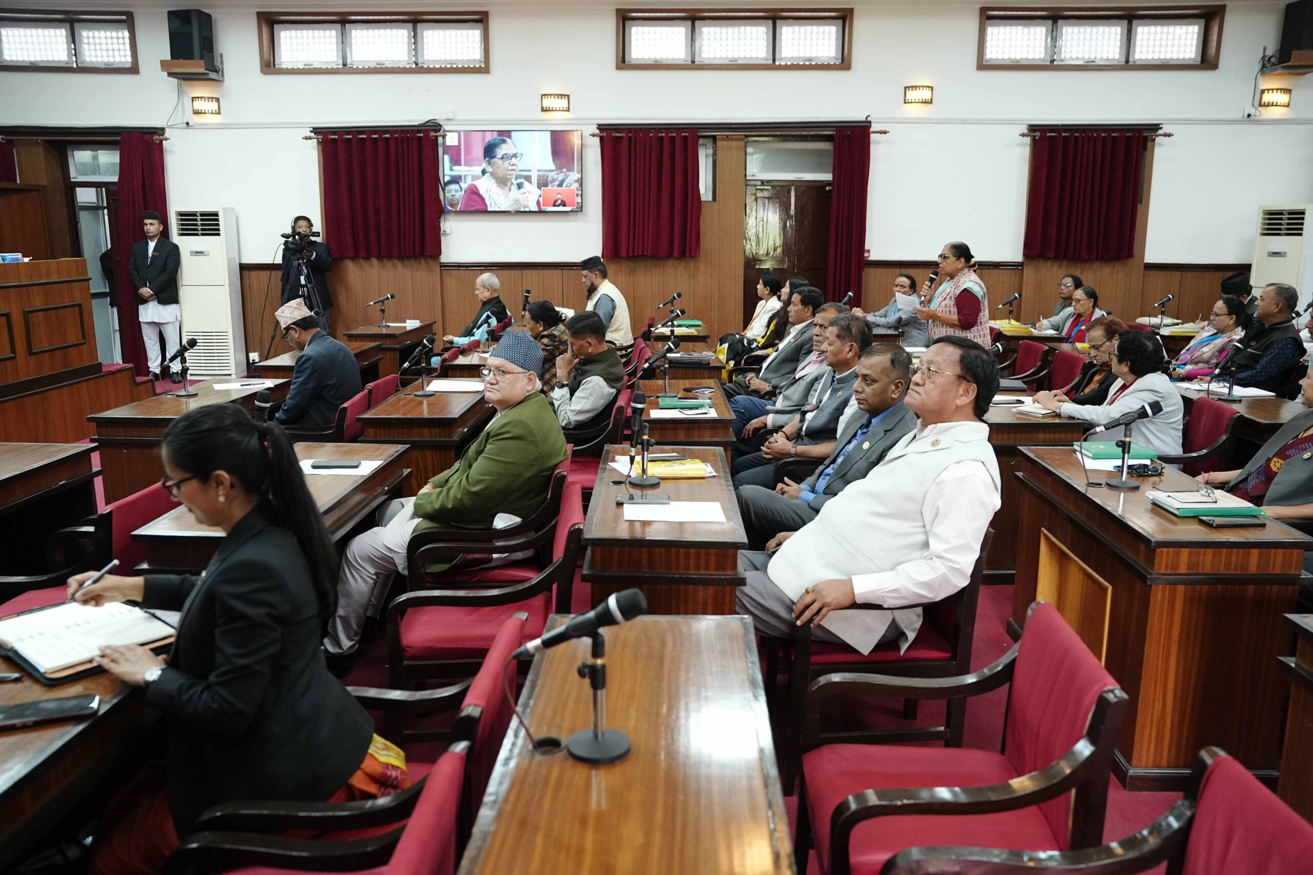 राष्ट्रियसभामा विभिन्न ६ विधेयक टेबुल