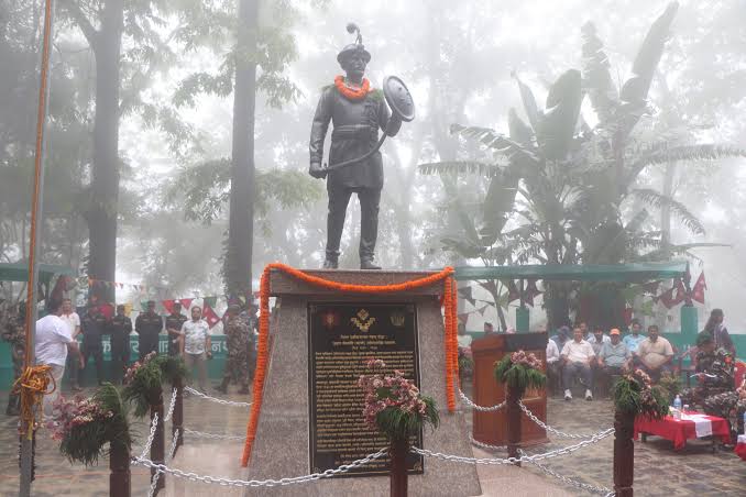 सोमेश्वरगढीमा प्रधानसेनापति अभिमानसिंहको शालिक अनावरण